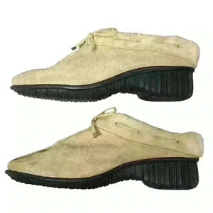 Pierre Dumas Tan Slippers